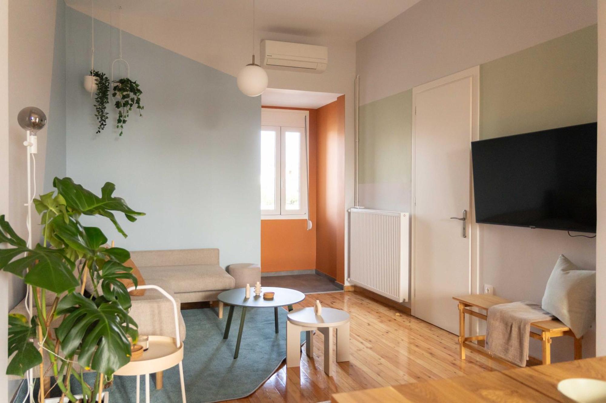 Casa 8 - Two Bedroom House In Patras Exteriör bild